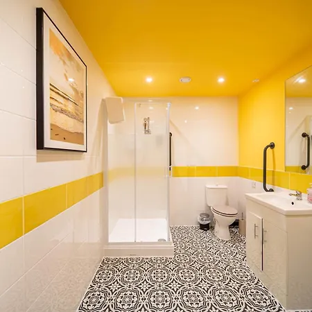 Prime Apartments: Serviced Accommodation with Free WiFi in South Yorkshire Sheffield Room photo
